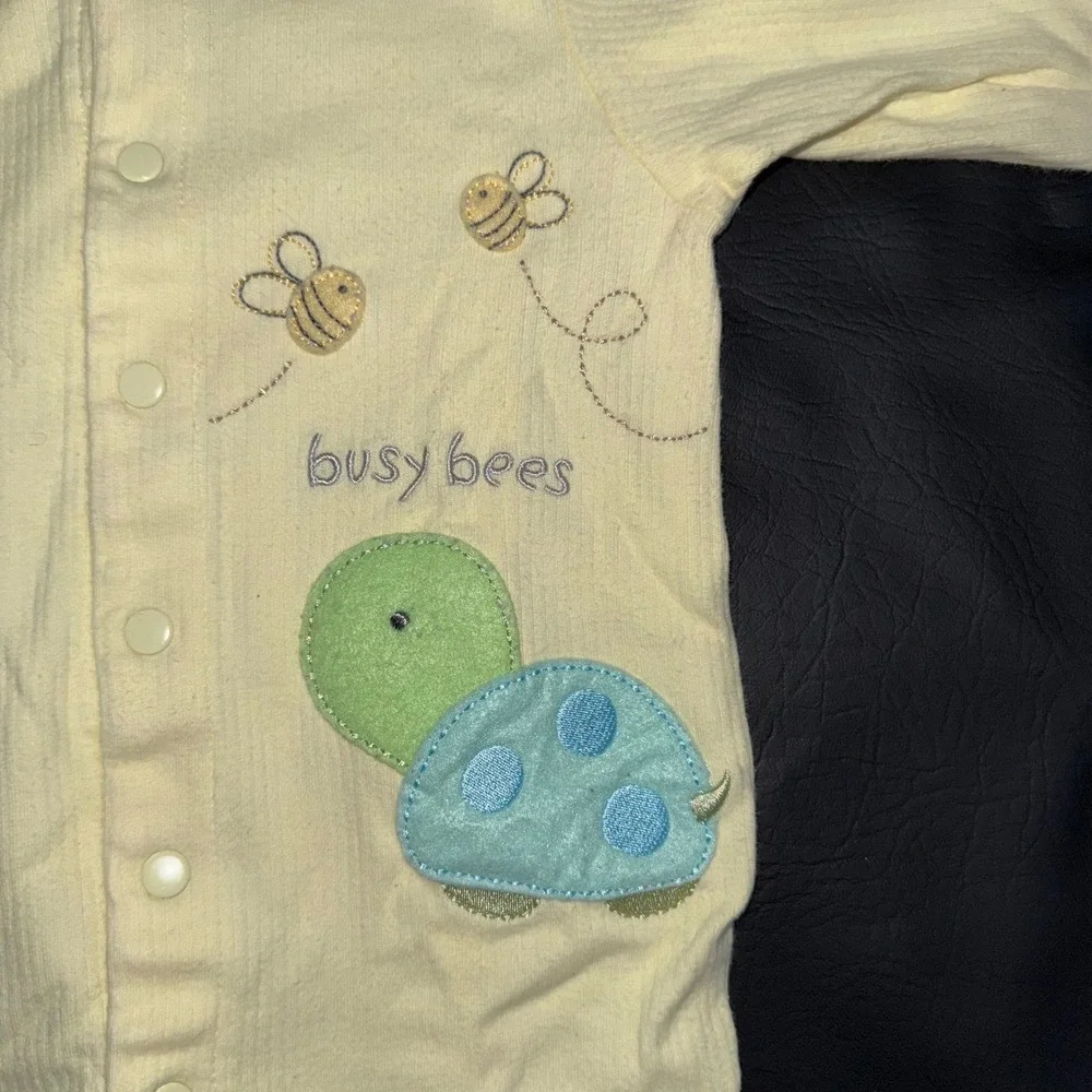 Carters Baby 6M Yellow Ribbed Cotton Busy Bees Turtle Footed Sleeper Snap Front